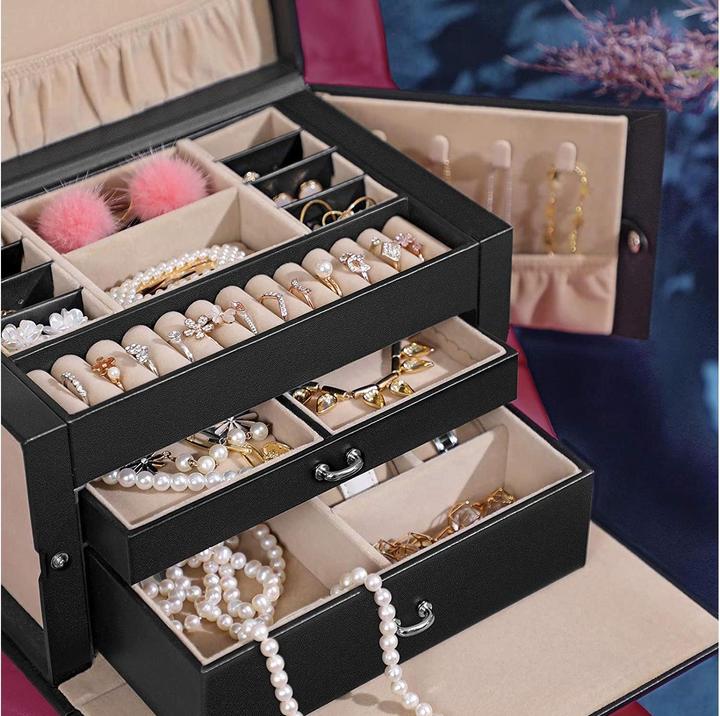 Actual product image Songmics Belle