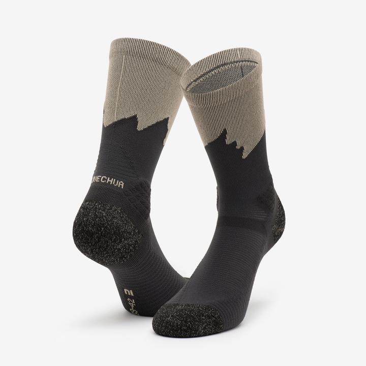 Actual product image Quechua Wandersocken hoch 2 Paar - Hike 500 Trendy khaki/grau (39 - 42)