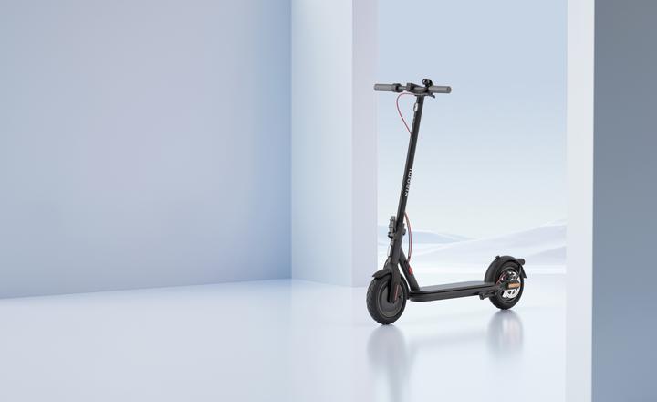 Actual product image Xiaomi Electric Scooter 4 (25 km/h, 35 km, 300 W)
