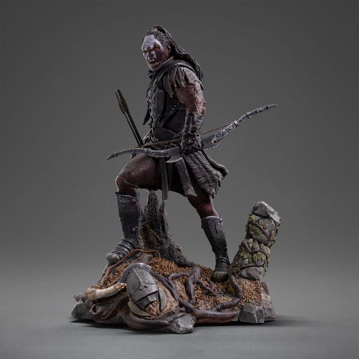 Actual product image Iron Studios The Lord of the Rings Art Scale Statue 1/10 Lurtz, Uruk-Hai Leader 23 cm