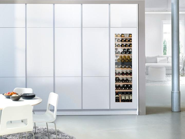 Actual product image Liebherr EWTdf 3553 Integrated 83 bottle(s)