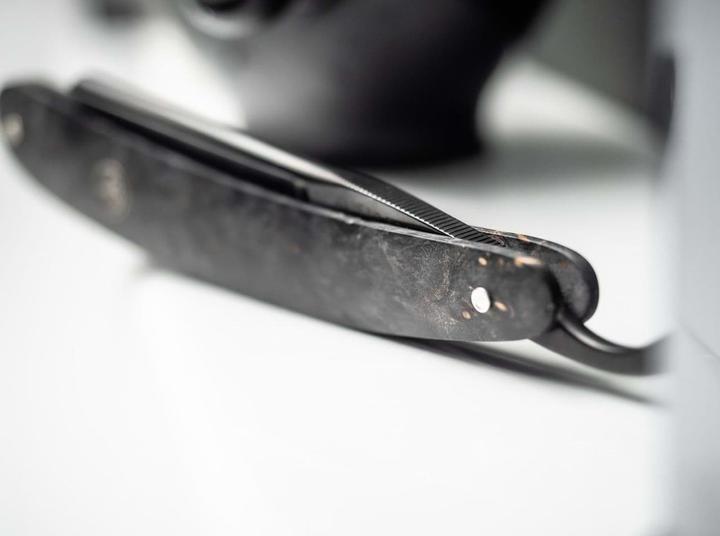 Actual product image Böker Black Amboina