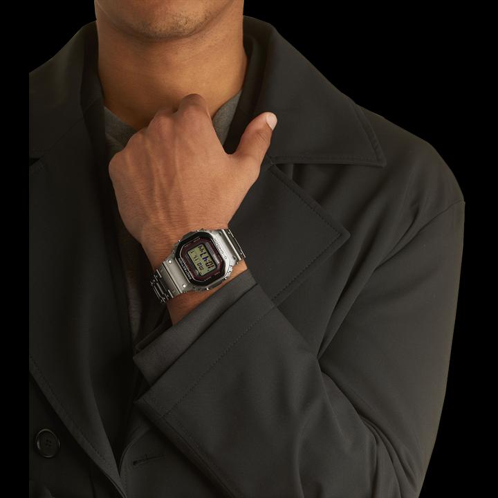 Actual product image Casio MRG-B5000D-1DR (Diving watch)