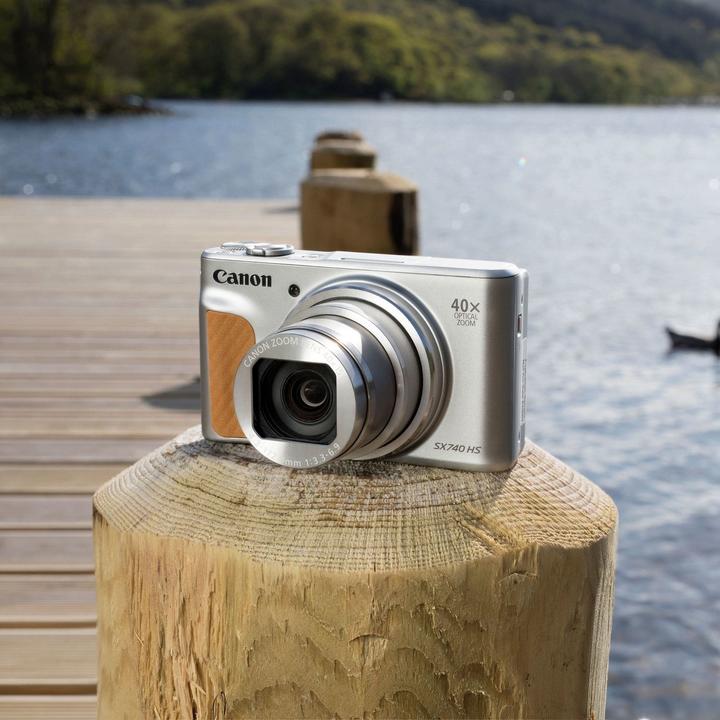 Produktbild Canon PowerShot SX740 HS Travel Kit (4.3 - 172 mm, 20.20 Mpx, 1/2,3'')