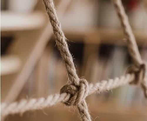 Produktbild Kletterling Kletterdreieck «Orang-Utan» mit Netz, Sprossen- und Kletterseite