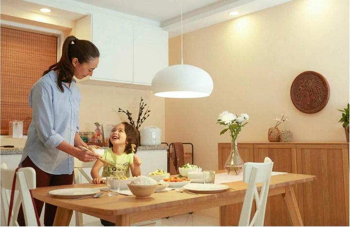 Produktbild Philips Lampe (E14, 5 W, 470 lm, 1 x, F)