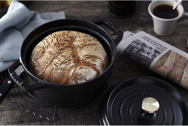 Actual product image Staub Cocotte (20 cm, Casserole + Stewpot, Cast iron, Enamel)