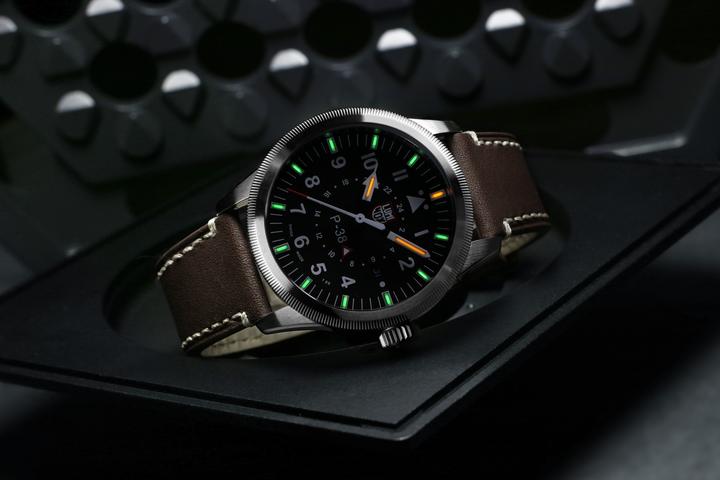 Produktbild Luminox P-38 Lightning Gmt 9520 Series (Fliegeruhr, 42 mm)