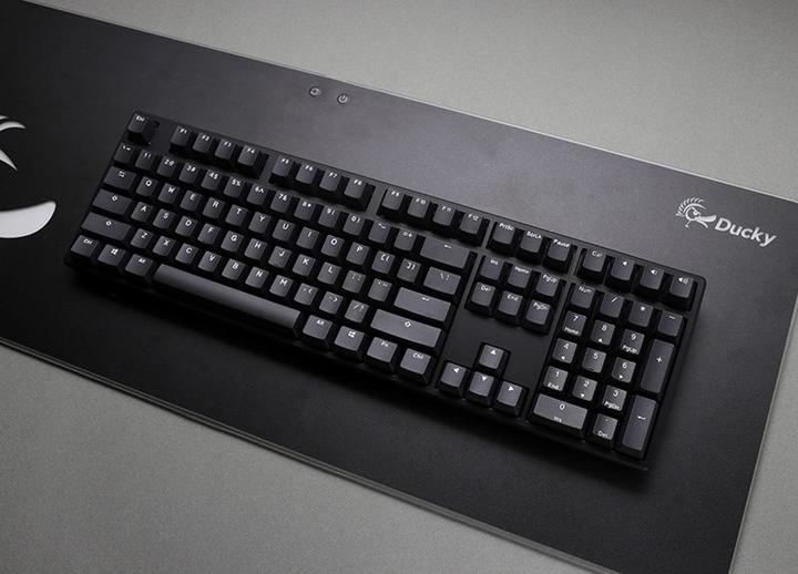Actual product image Ducky Origin (DE, Cable)