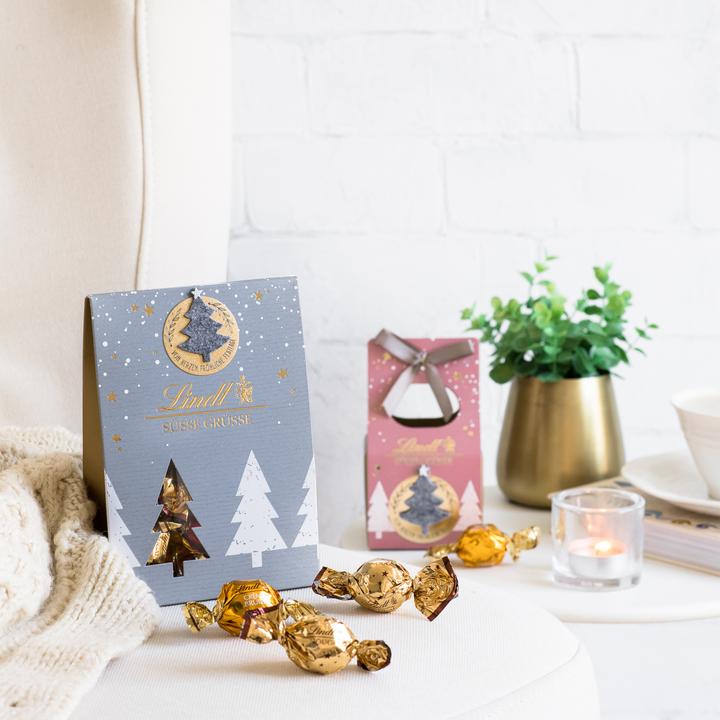 Produktbild Lindt Weihnachtspralinen Süsse Adventszeit Taschen Edition (137 g)