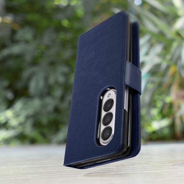 Actual product image Avizar Chesterfield Series (Samsung Galaxy Z Fold4)
