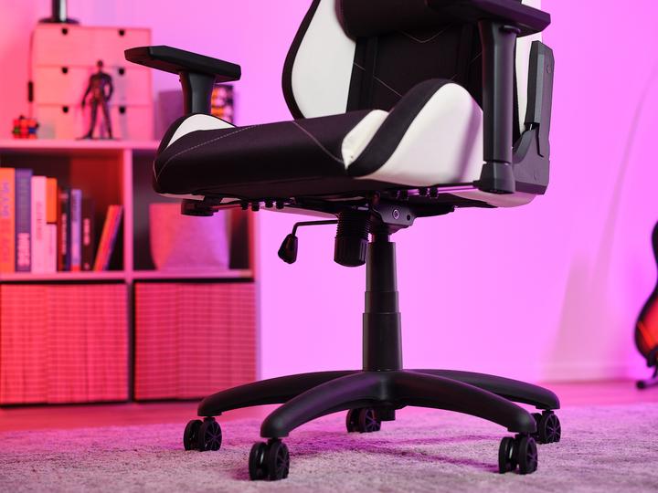Produktbild Trust GXT714 RUYA Gaming-Stuhl Schwarz/Weiss