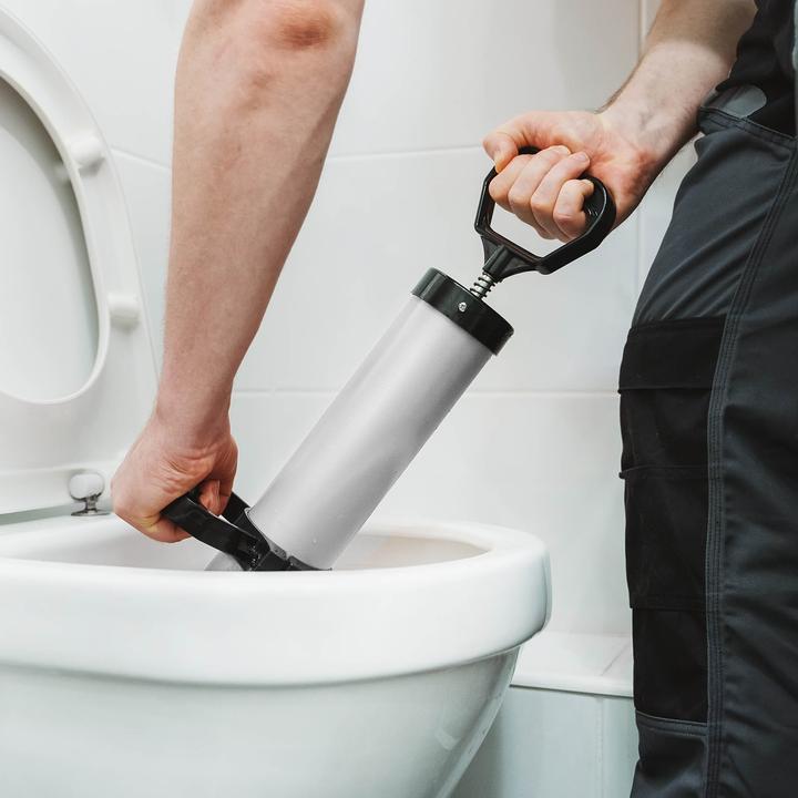 Actual product image Wiltec High-pressure Pipe-cleaning Pump for Quick Cleaning of Pipes Drain Cleaner for Bath & Toilet (1 pcs.)