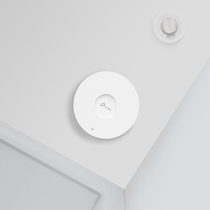 Actual product image TP-Link EAP650 (2402 Mbit/s)