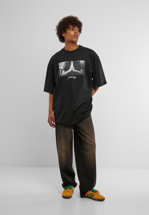 Actual product image Mister Tee MisterTee Pray New Huge Tee - 193277 (S)