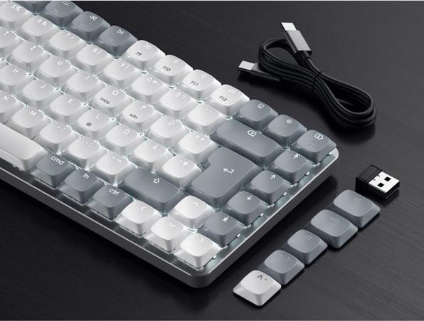 Produktbild Satechi SM1 Slim Mechanical Back Backlit BT Keyboard German light (DE, Kabellos, Kabelgebunden)