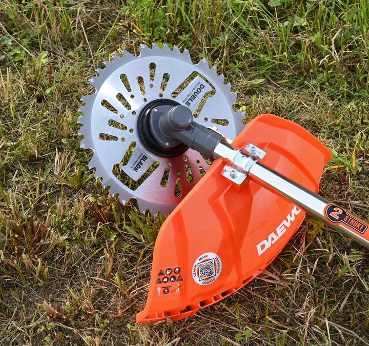 Actual product image Daewoo Power Products Petrol brush cutter (Trim line)