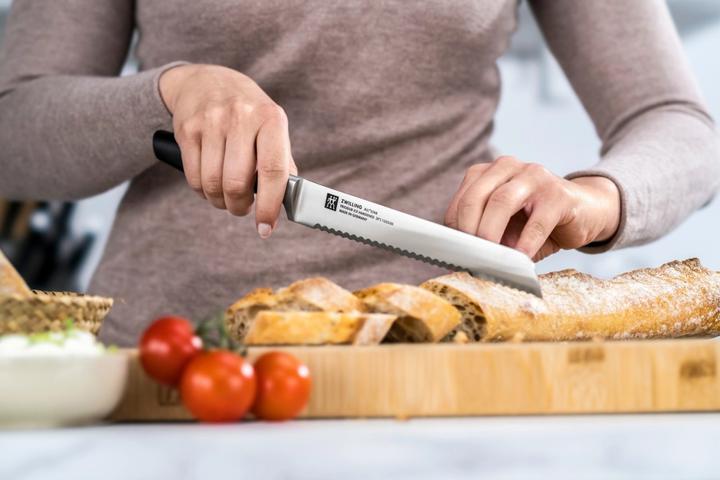 Immagine prodotto Zwilling Coltello da pane All Star 200, oro lucido