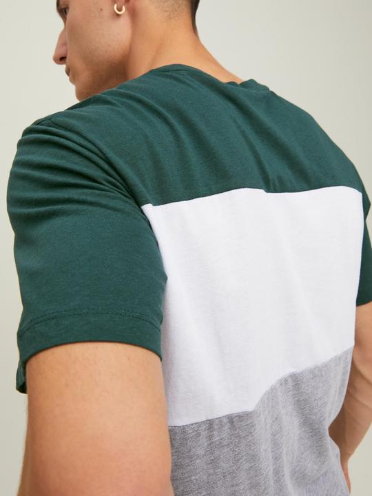 Actual product image Jack & Jones Colourblocking Logo T-Shirt (M)