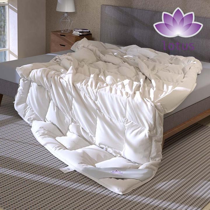 Produktbild Lotus Bettwaren Microfaser Duvet (1470 g, 200 x 210 cm)