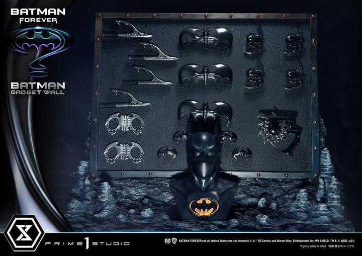 Actual product image Prime 1 Studio Batman Forever Museum Masterline Series Statue 1/3 Batman Gadget Wall 49 cm