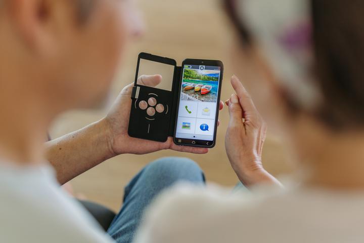 Image du produit Emporia Smart.7 lite (128 Go, Noir, 5.45", SIM simple, 4G)
