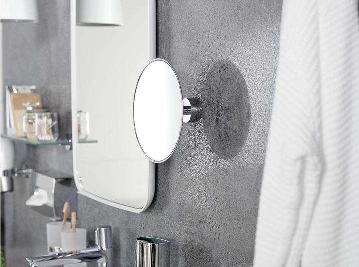 Produktbild tesa VISIOON Kosmetikspiegel mit 3-fach-Vergrösserung - Spiegel zur Wandmontage ohne Bohren, Silber