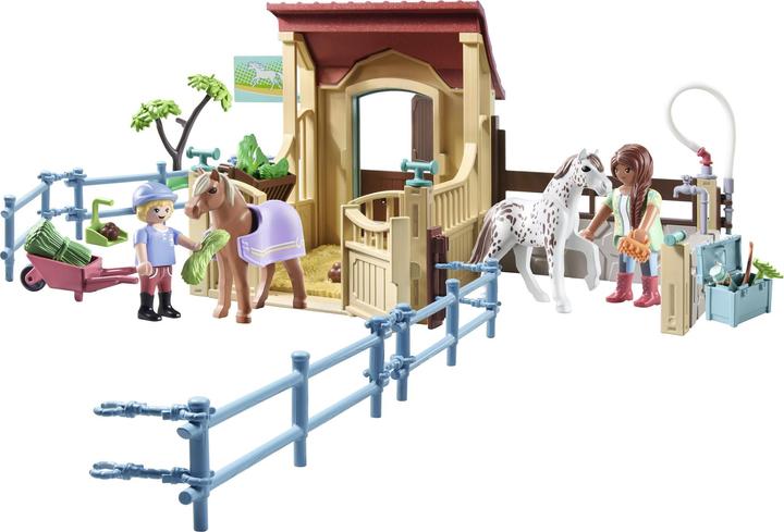 Produktbild Playmobil Reitstall (71494, Playmobil Horses of Waterfall)