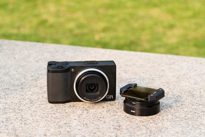 Produktbild Nisi Master Kit für RICOH GR III (49 mm, ND- / Graufilter, 49 mm)