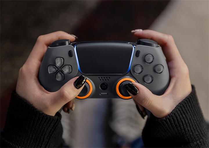 Actual product image Scuf Reflex Pro White (PS5)