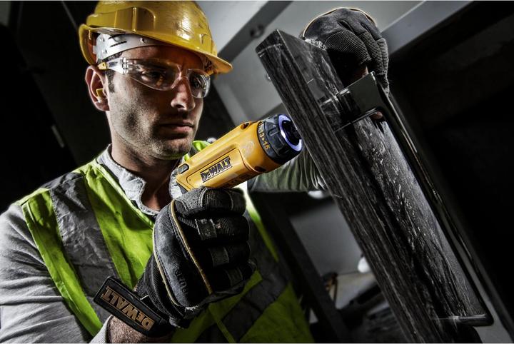 Actual product image DeWalt Cordless screwdriver (Rechargeable battery operated)