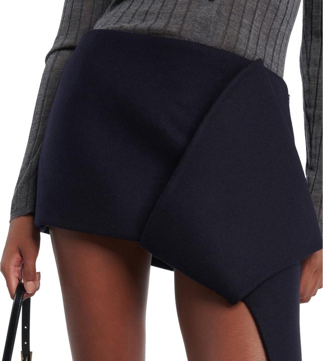 Actual product image Prada Wool Mini Skirt (40)