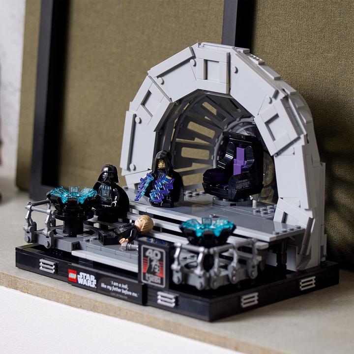 Immagine prodotto LEGO Sala del Trono dell'Imperatore - Diorama (75352, LEGO Star Wars)