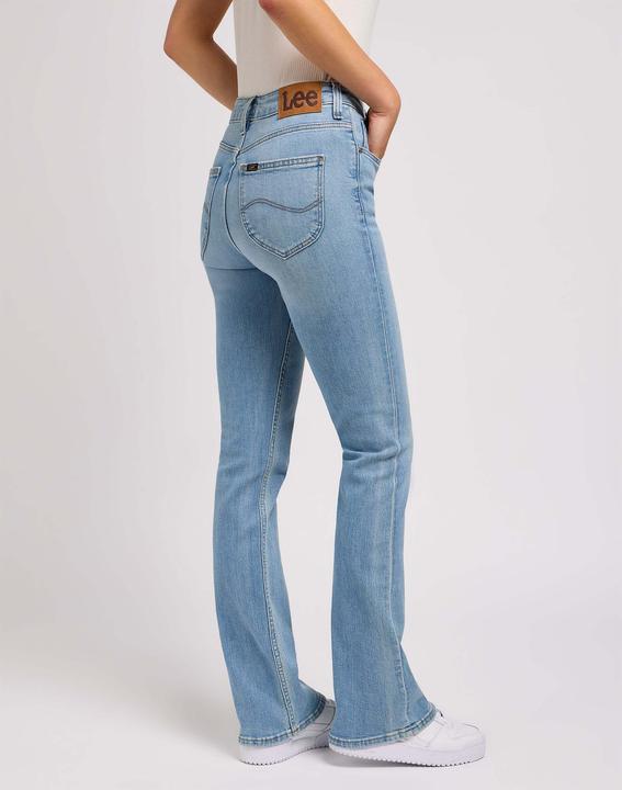 Actual product image Lee Jeans Breese Boot (30)