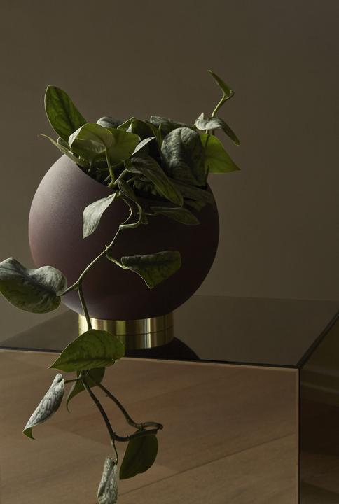 Produktbild Aytm Blumentopf Globe Bordeaux Ø 30 cm