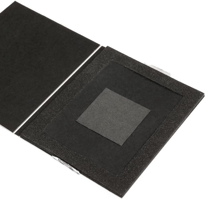 Actual product image Thermal Grizzly Carbonaut thermal pad - 32 × 32 × 0.2 mm (0.20 mm, 62.50 W/m K)