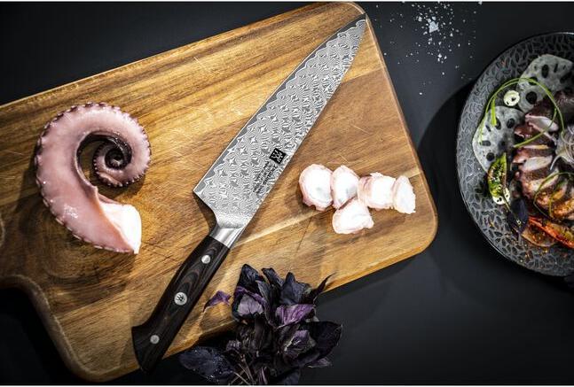 Actual product image Zwilling Knife Tanrei (20 cm)