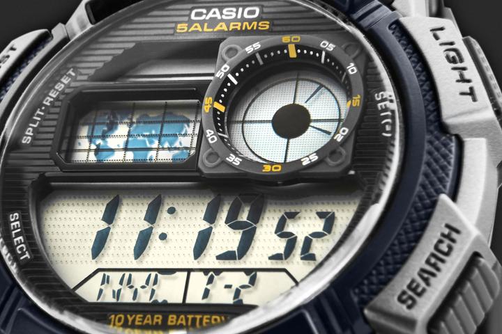 Image du produit Casio Mod. WORLD TIME ILLUMINATOR - 5 alarmes, 10 Year battery (Montre de sport, 43 mm)