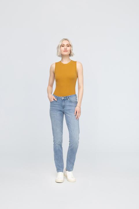Actual product image Du/Er W Performance Denim Girlfriend Jean - Hazy Blue (W26/L30)