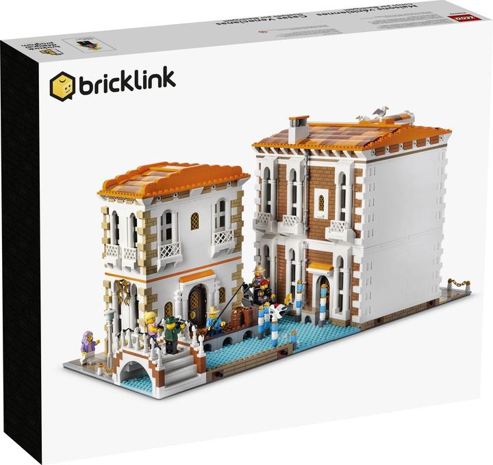 Actual product image Bricklink Venetian Houses 910023