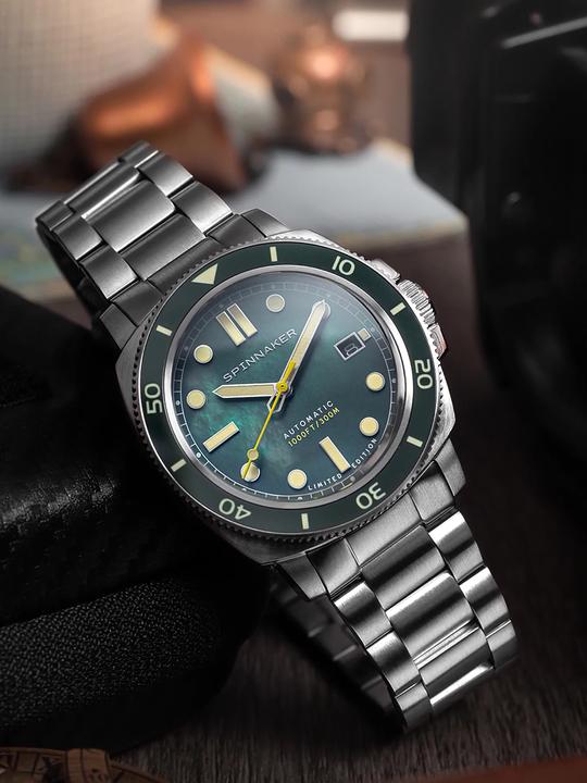 Produktbild Spinnaker SP-5106-33 Hull Automatik Pearl Diver Limited (Lünette drehbar links, Taucheruhr, 42 mm)