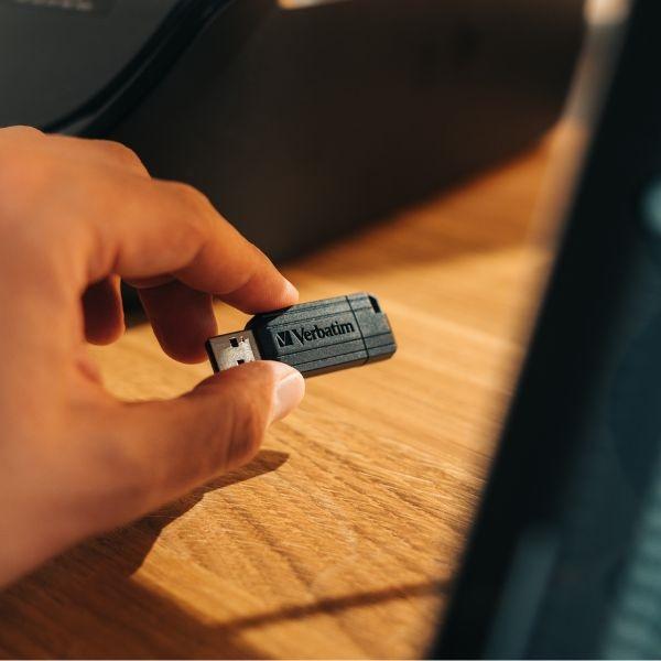 Produktbild Verbatim PinStripe (64 GB, USB-A)