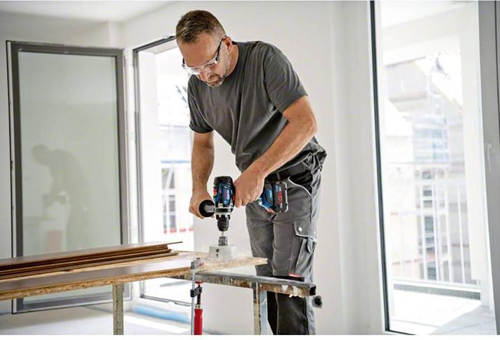 Produktbild Bosch Professional GSR 18V-150 C (Akkubetrieb)