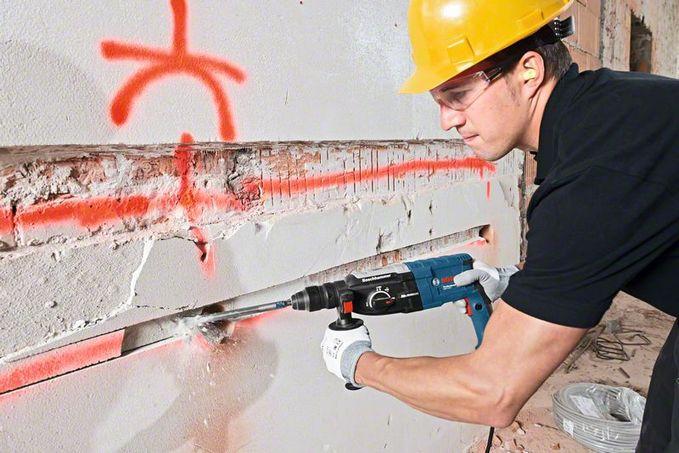 Actual product image Bosch Professional Rotary hammer with SDS plus GBH 2-28, L-BOXX (Electrical connection)