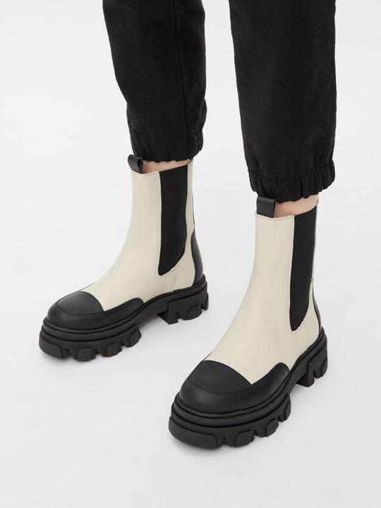 Actual product image Bianco BIAGINNY Chelsea Boots (40)