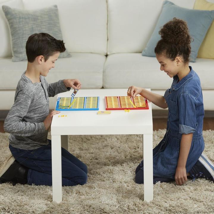 Produktbild Hasbro Gaming Guess Who? (Dänisch, Norwegisch)
