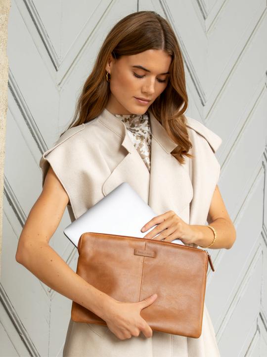 Produktbild dbramante1928 Skagen Pro-Macbook Air (15", Apple)