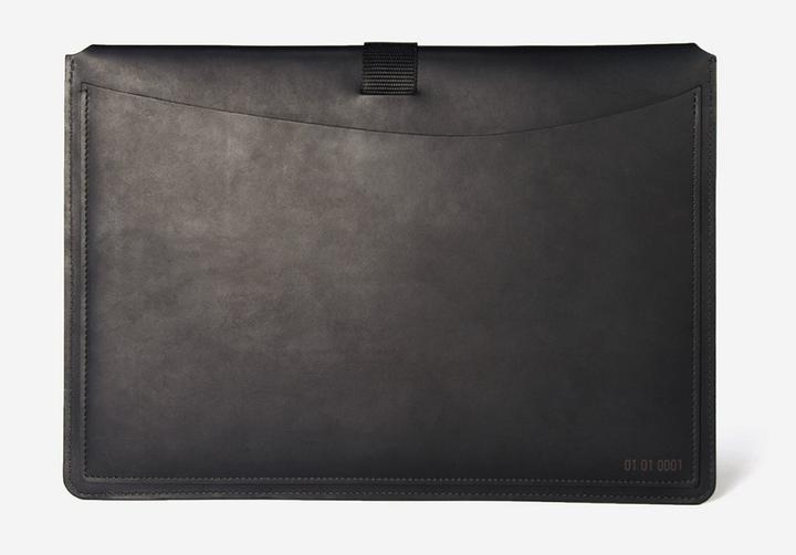 Actual product image Le Feuillet La Pochette à main Sangle