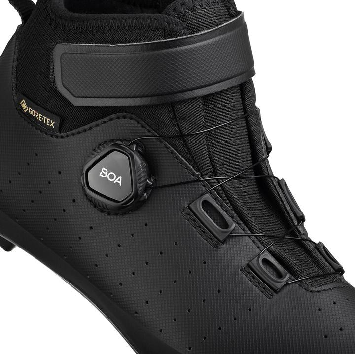 Actual product image Fizik Tempo Artica GTX (40.5)