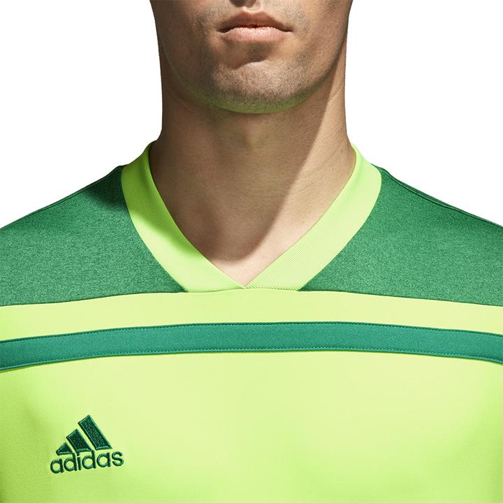 Actual product image adidas Regista 18 soccer shirt men (48, 50, M)